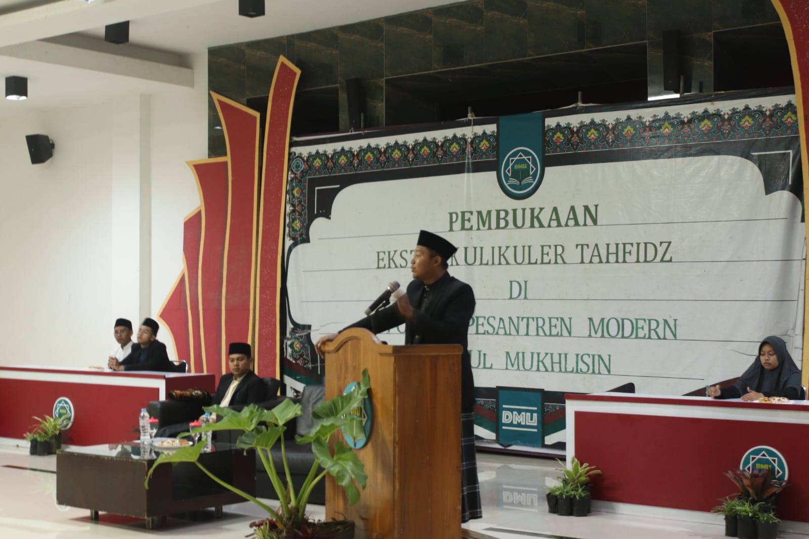 Pembukaan Ekstrakurikuler Tahfidz di Pondok Pesantren Modern Darul Mukhlisin