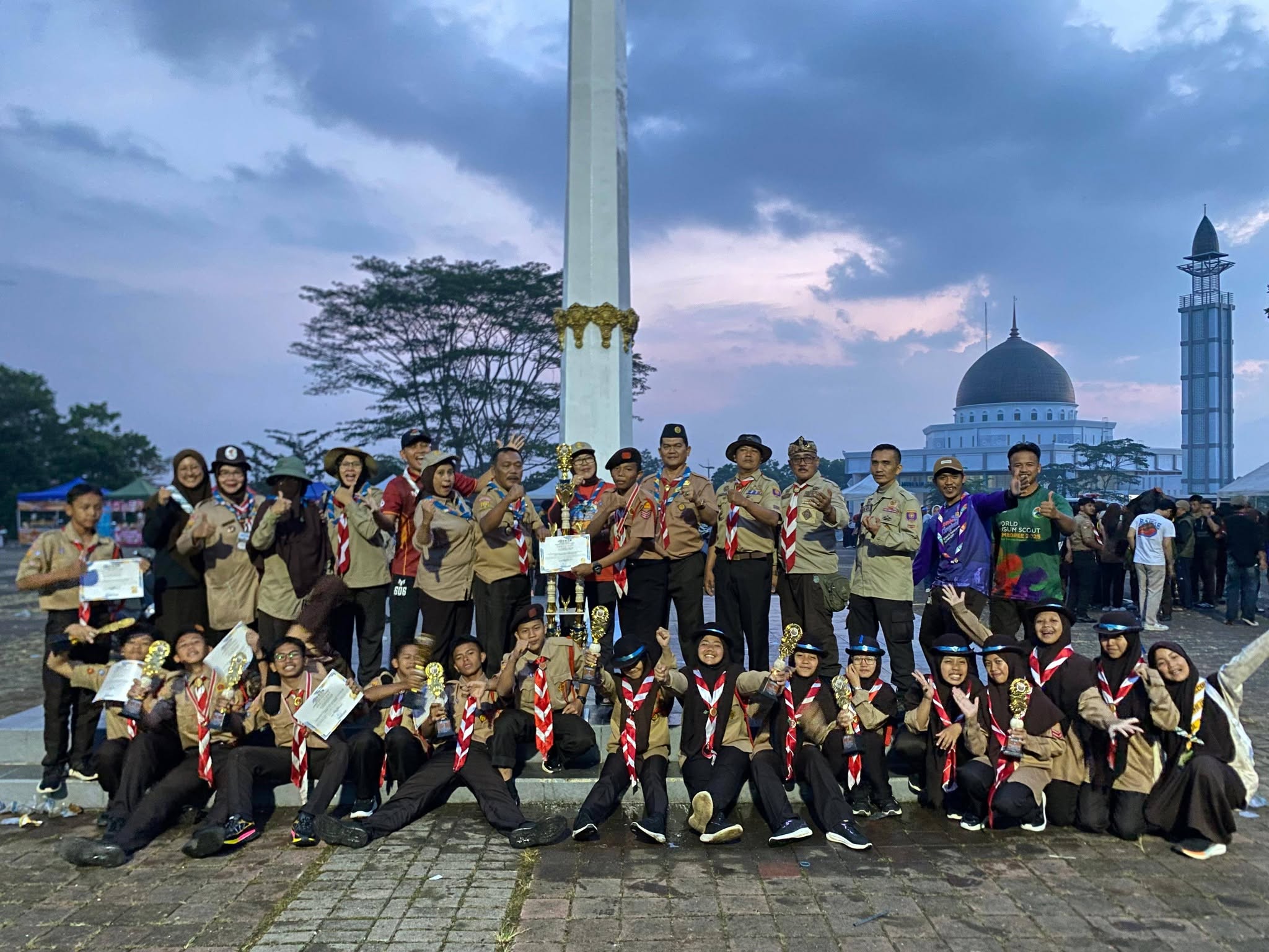 Pramuka Darul Mukhlisin Raih Juara Umum Tingkat Penggalang pada LKPSC Kabupaten Bandung Barat 2026