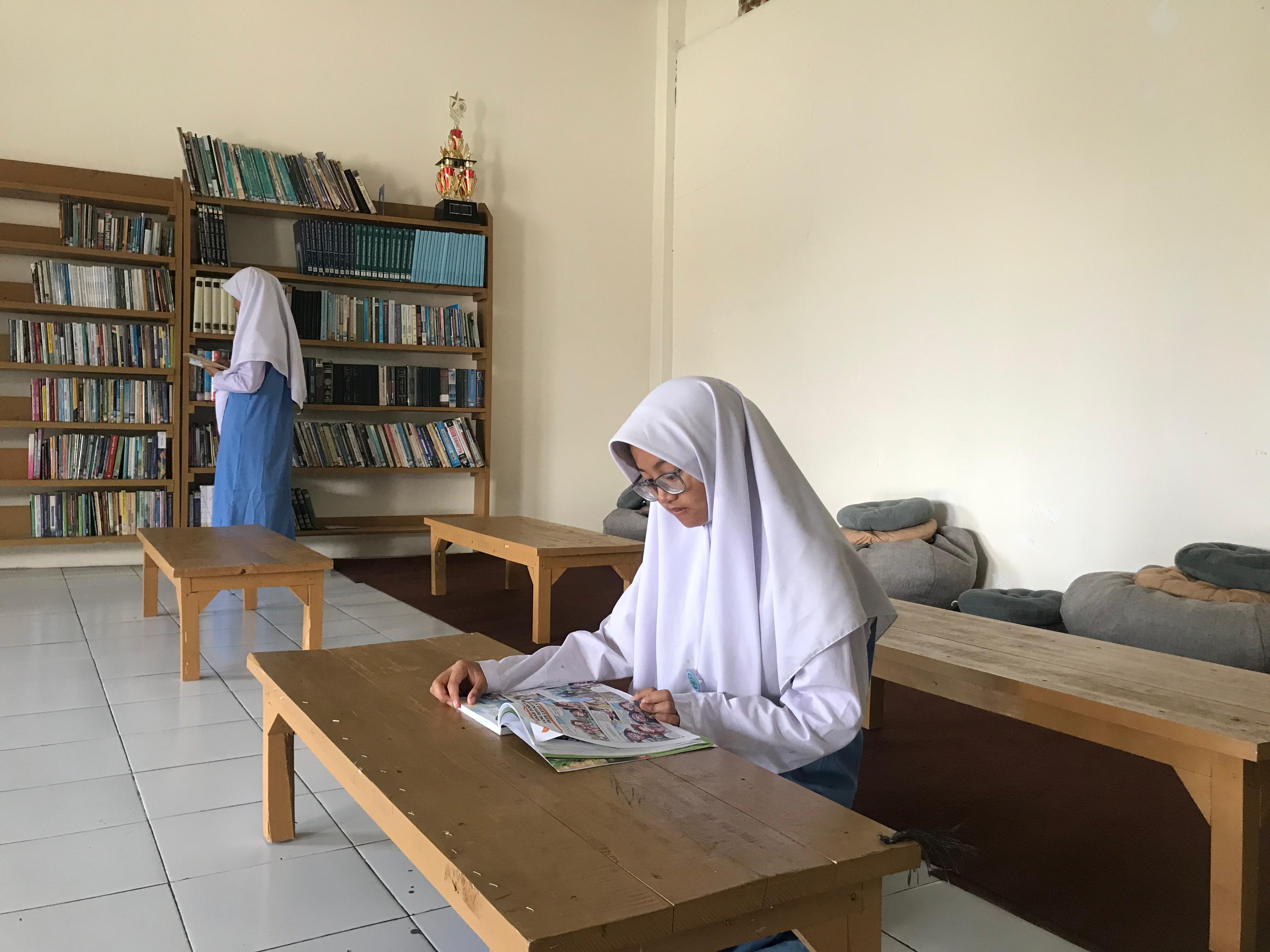 Perpustakaan Santri: Menumbuhkan Tradisi Literasi, Merawat Peradaban Ilmu