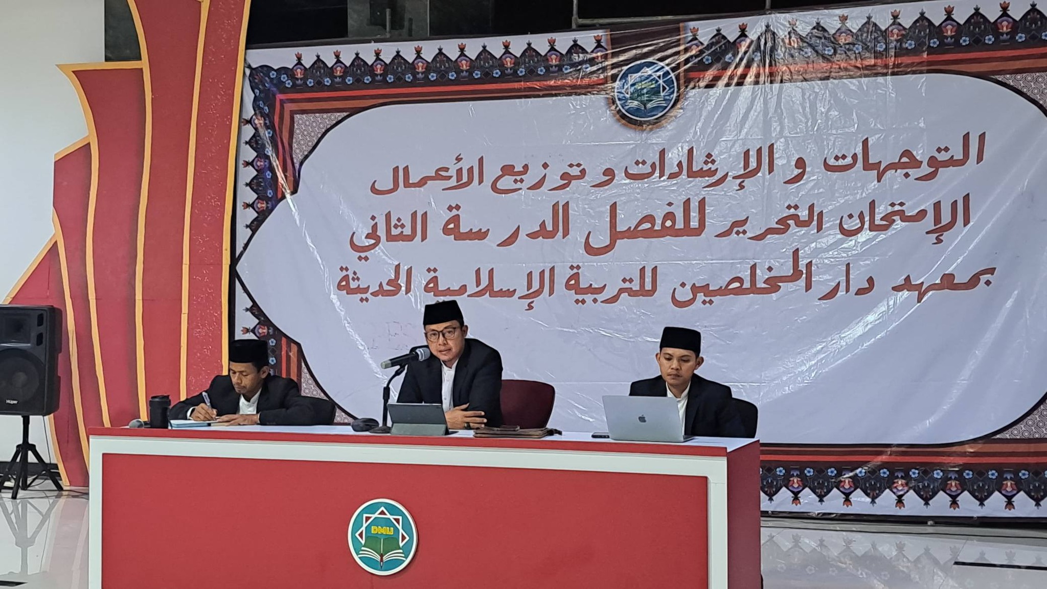 Pengarahan Ujian Akhir Semester Genap bagi Ustadz dan Ustadzah Pondok Pesantren Modern Darul Mukhlisin